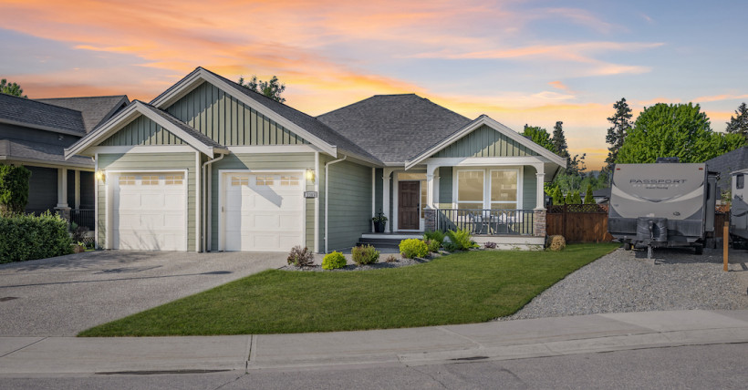 Armstrong BC Real Estate | 3809 Atkinson Place